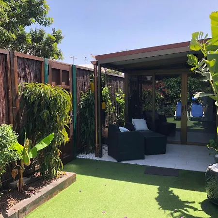 Atos With Private Garden Vila